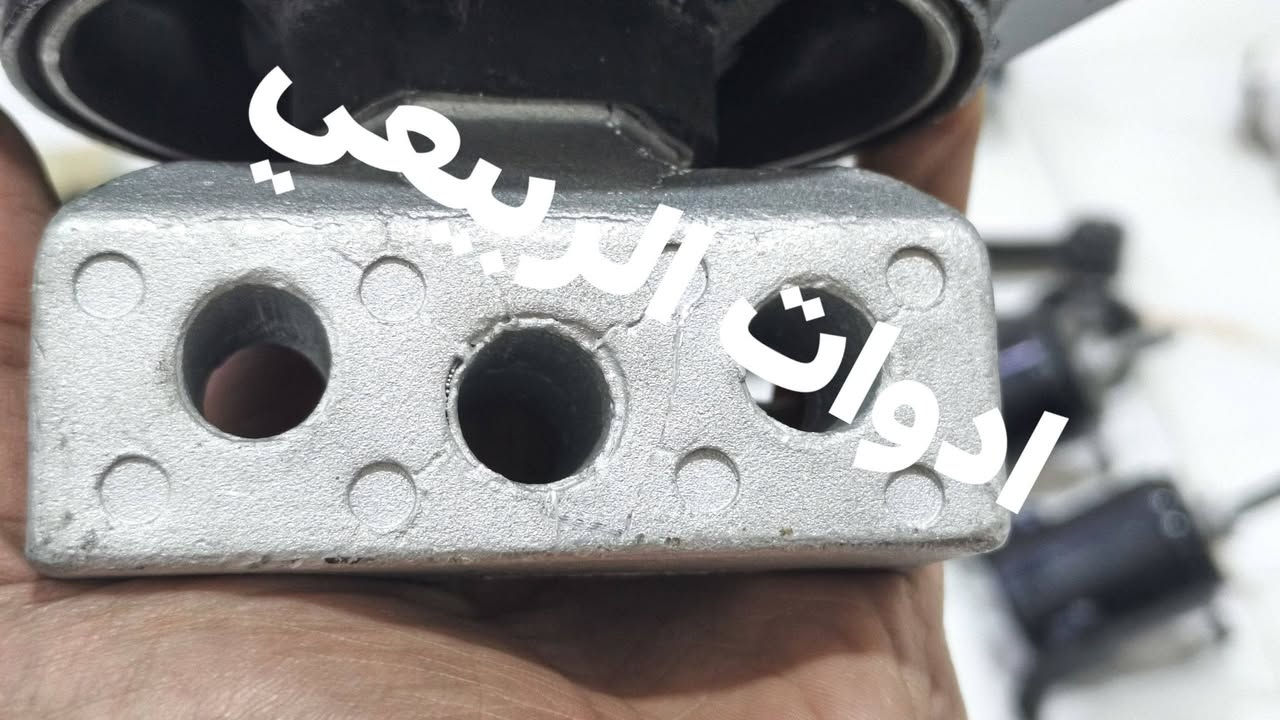 دچات محرك و گير شانجان ال سڤن L7 اصلي و قوي . تشدها تنساها و يرتاح بالك . 
توصيل متوفر لجميع المحافظات من خلال التواصل مع رقم الواتساب: ***********    و راح يوصلنك لباب بيتك بدون متتعب . 

للفائدة، شارك صفحة ادوات الربيعي  مع سواق الشانجان 🩵
