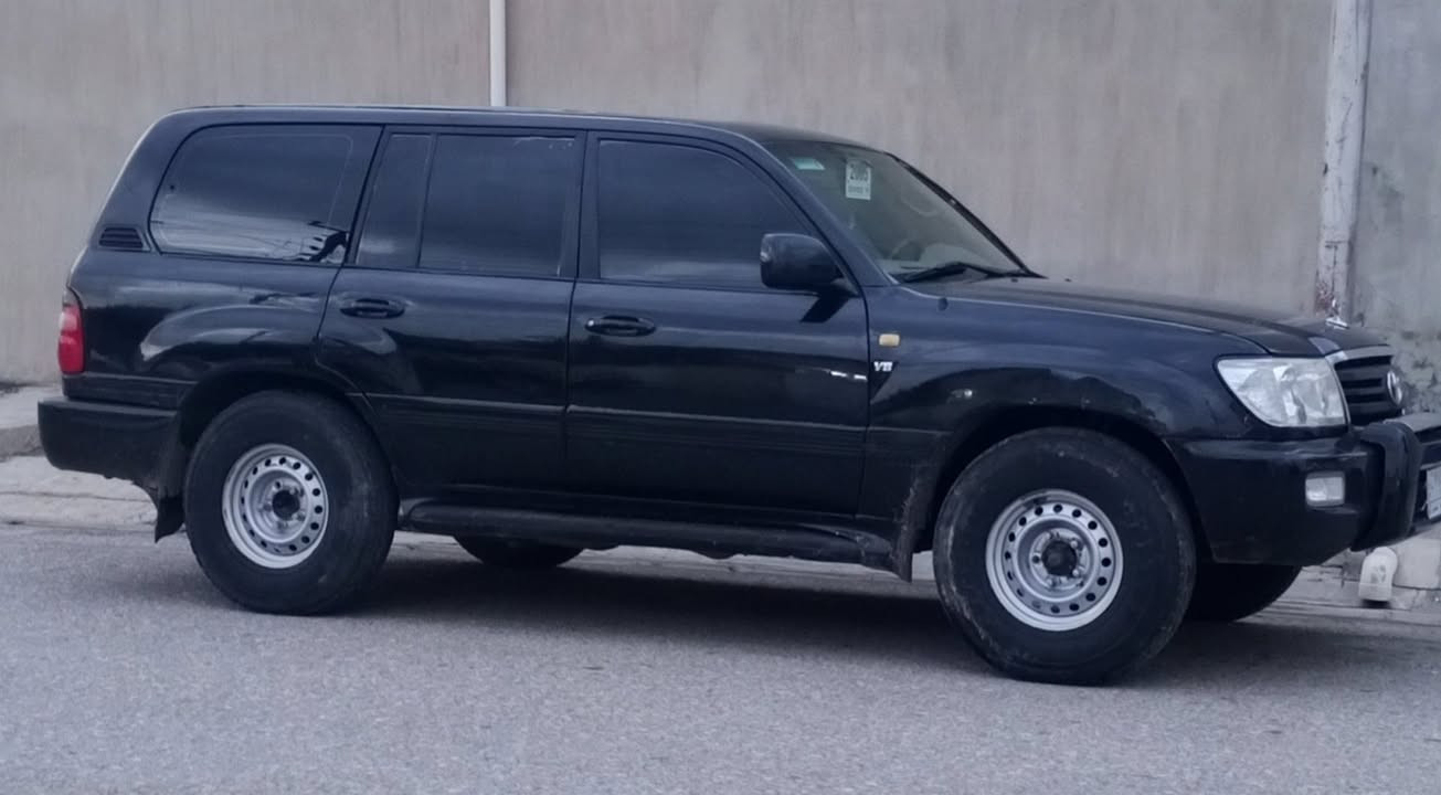 مونيكا 2002 رقم بغداد مشروع .كوبون بانزين نضام غاز منتوجات .تبريت مركزي سلاجة . گير عادي .سياره مصبوغ عام بيلادي اسود..سعر 88ورقة...***********.
*********** كركوك, العراق
