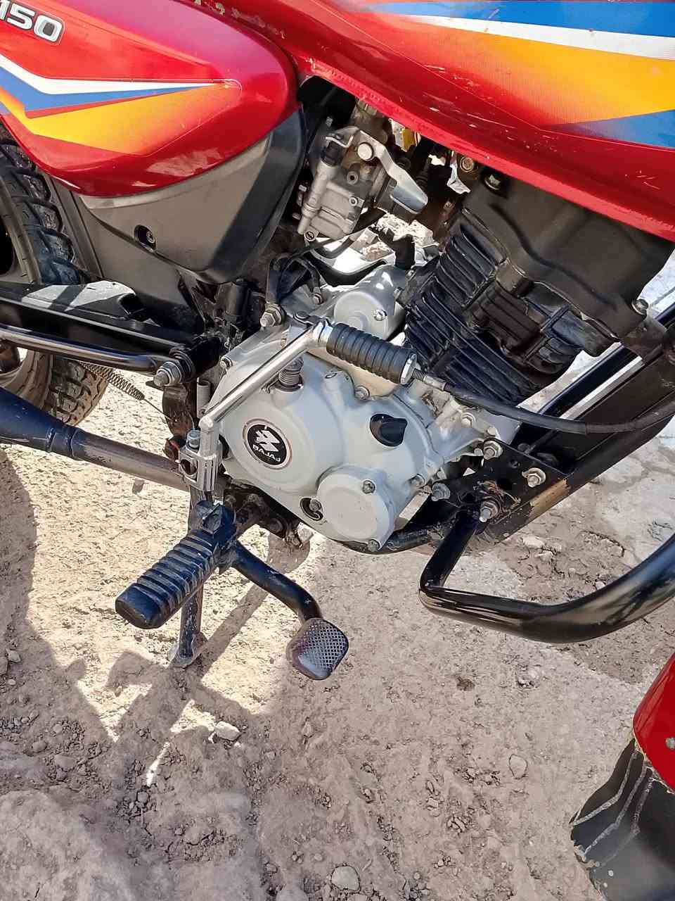 بوكسر 20 مجفت شركة جديد مكينة ناعمة وحلوة مكفولة من كلشي نكرة سلف أوراق أصولية شرط  الترقيم الدراجة نضيفة مكاني الخالص السعر ،875. وبية مجال لاستفسار ***********
