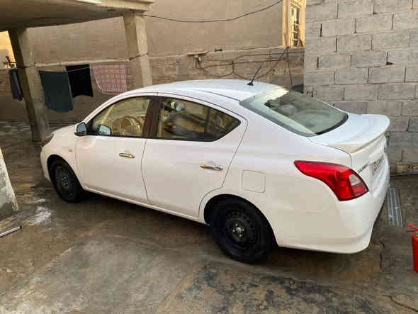 السلام عليكك نيسان سني هندي بليته زركه 2021 نضيفه جدا كفاله من الصبغ ولضربه بيهه بلرد بل جاملغ امامي اربع اصابع او اقل مئشر عليه وبيهه بلدوسه جهه اليمين مئشر عليهه شبر تعديل فقط رقم اربيل الجديد تريد تحويل تريد وكاله ب اسم عربي سنويه نهايه ال2026 ماشيه96الف كير ومكينه كفاله ممفتوحات تخم تاير جديد باتري جظيد السياره جاهزه وسونار مرفق ويه الصور السعر 112وبيهه مجال مكان بغداد *********** اتصل وتدلل
