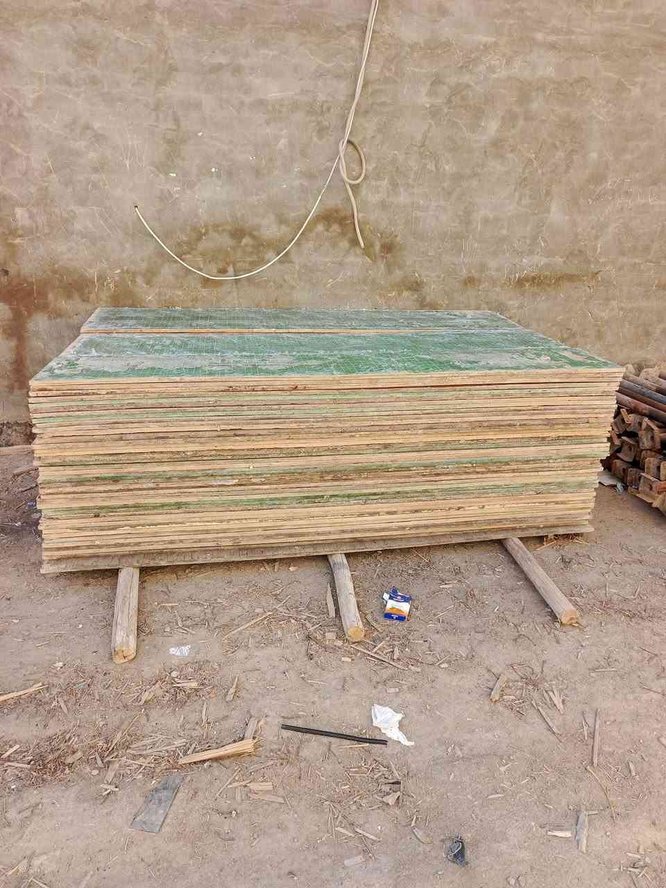 بلاويت للبيع العنوان بابل ***********.    ***********
