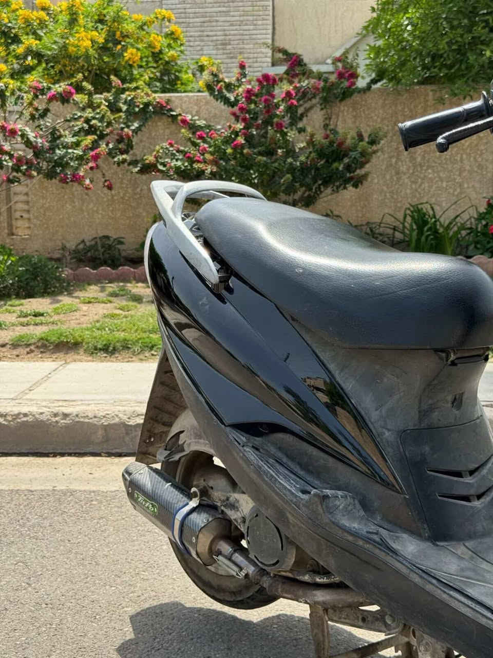 سلام عليكم ماكس 140للبيع
للبيع ماكس 140
دراجة شغالة اي نقص مابيها 
كاملة مكملة 
السعر450وبيها مجال
عنواني حي الاطباء (الجهاد)
متواجد خاص وهاذا رقمي ***********
