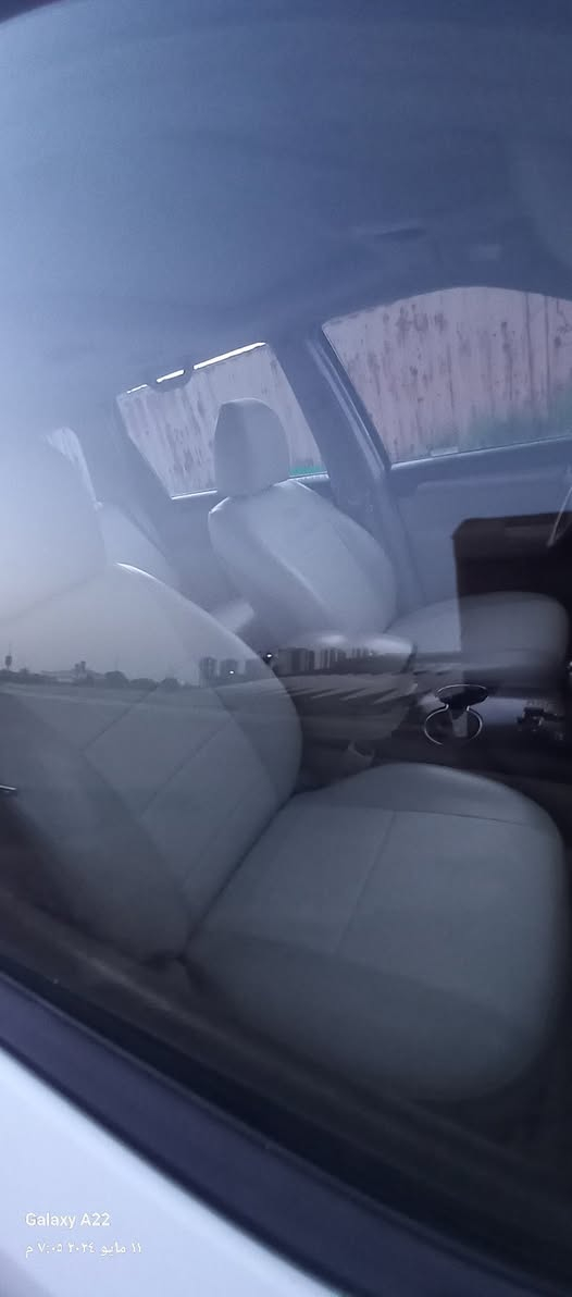 السلام عليكم موهافي للبيع موديل ٢٠١٢ محرك ٣٨٠٠ فتحة بلسقف تبريد ٣ قطع محرك او كير مكفولات تايرات حدادية جيدة كاميرا خلفية حساسات شاشة ماشية ١٩٥ كلم السيارة ممتعوبة قليلة الاستعمال بيه ٤ قطع صبغ والسيارة بسمي ثاني يوم تحويل السنوية ٢٠٢٨ السعر ١٢٠ الاتصال ***********
