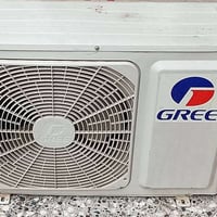 عندي هذه السبلت عارضه للبيع نقصه بوري بس شغال للاستفسار راسل على رقم 0...