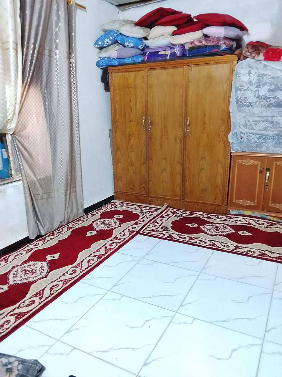 دار حواسم اللبيع بغداد الدوره مساحة 180 البيت بي غرفتين صاله مطبخ حمام ستقبال كراج يتسع السياره السعر 19 الستفسار ***********
