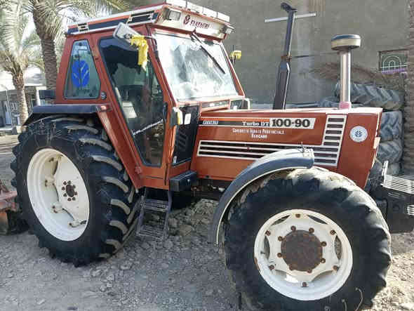 مكينه فيات حجم 100للبيه
المكينه كله وضع شركه .محرك ما مفتوح ولا تنقيص ولابخار...تخم تاير.....تبريد فول ..
الرقم انكليزي واسط
السنويه لغاية 2027
السعر..36مليون وبيه مجال
العنوان .جامعة بابل الرئيسيه
للاتصال.***********...***********
