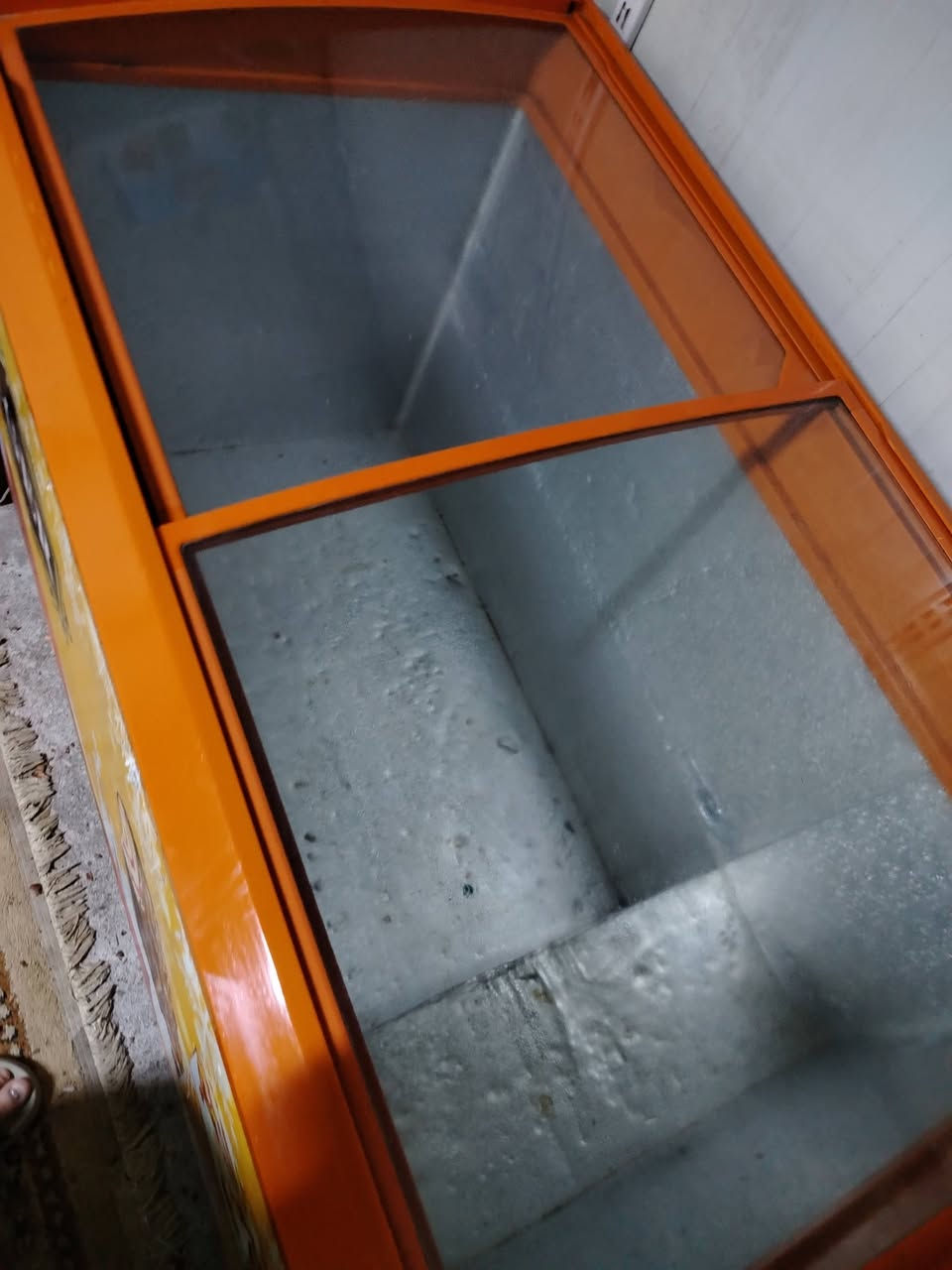 عارضة صطحية للبيع مستعملة اخو الجديد مستعجل على البيع للتواصل على الرقم *********** بغداد مدينة الصدر قطاع واحد
