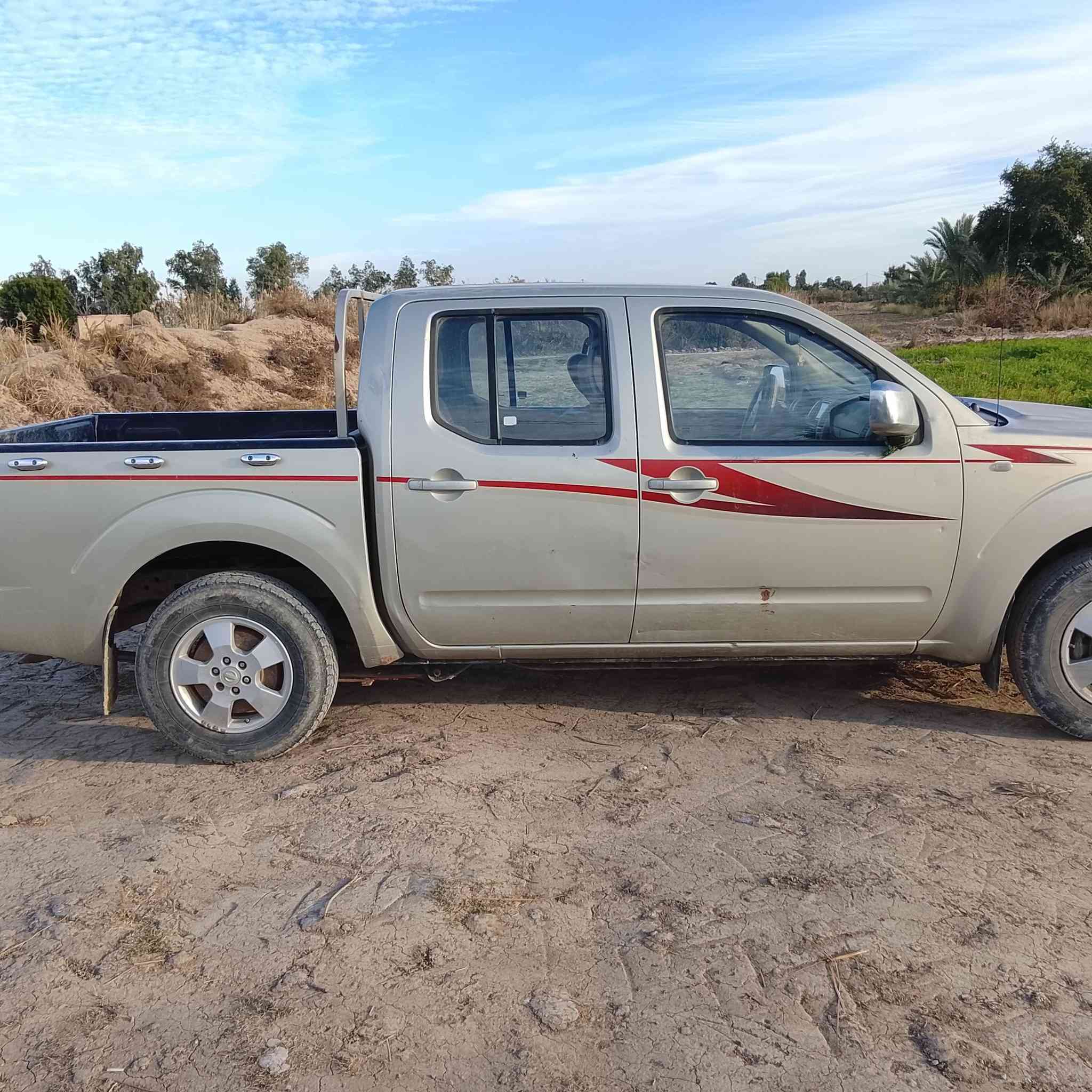 نيسان نيفاره موديل 2008 گير محرك حداديه مشروطه ***********
