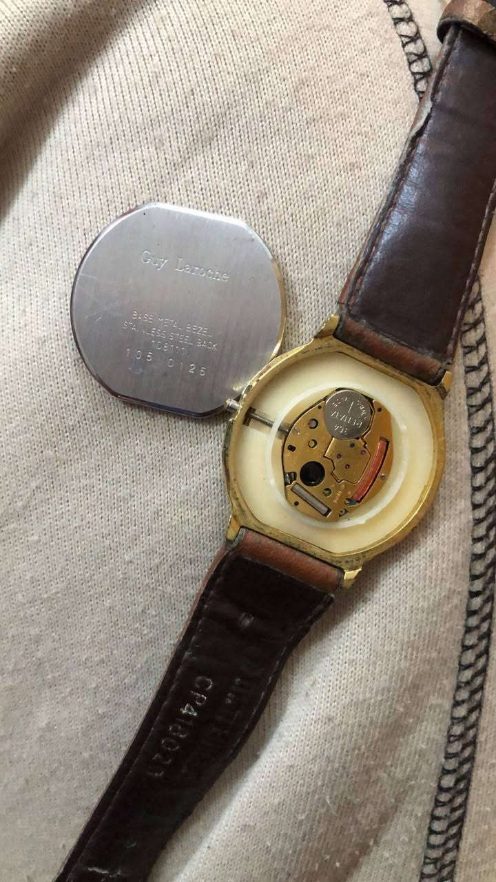 ساعة غاي لاروش السويسريه🚨🔥
المكينه السويسرية Ronde 🔥✅
الغطاء الخلفي مقاومة للفولاذ 🔥✅
سعرها بل موقع 139$ ❌
سعرها يمنا بـ 45 الف بس على اول تم✅

تنوية🚨: محضور من التعليقات يرجى المراسلة واتساب ***********✅
