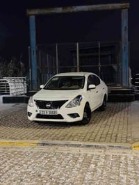 هندي 2024 بيع أو مراوس بسياره امريكي  ماشي 25الف   الضرر صبغ  شغل درجه...