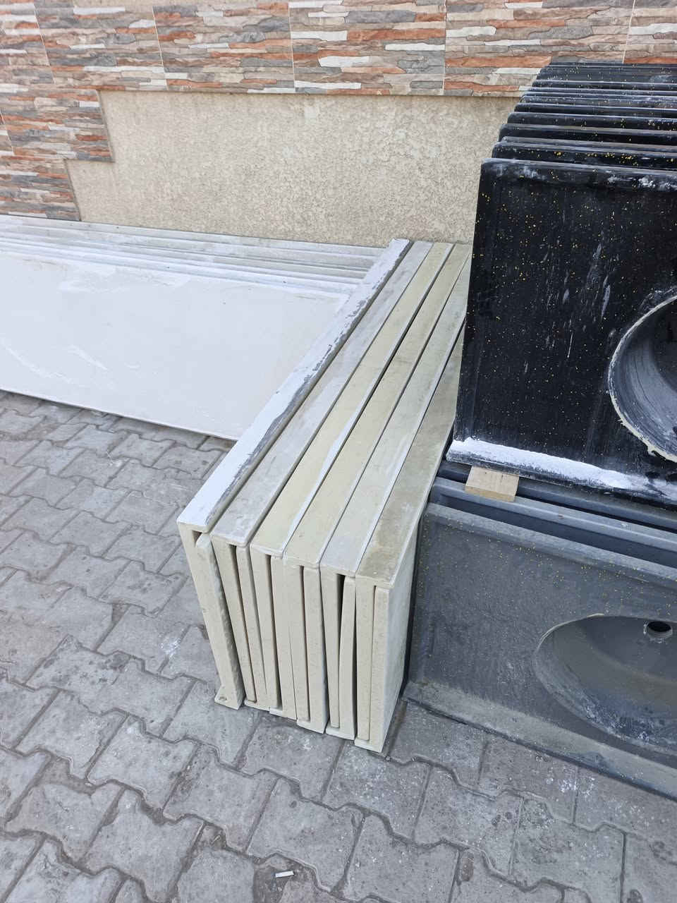 معمل حسين البصراوي المرمر صناعي ممول جميع المحافظات مرمر ثقيل درجه اولى بنسب الاسعار *********** 🚛🚛🚛
