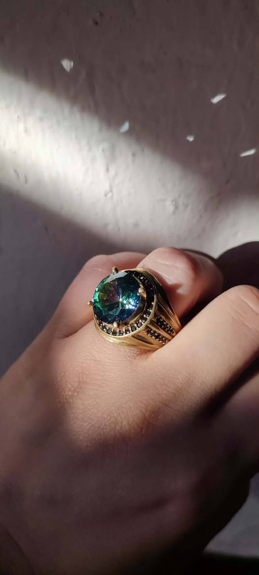 خواتم فضه عيار ٩٢٥ احجار كريمه سعر القطعه ٣٥((خواتم نحاس اصفر وابيض احجار موزنايت روسي وياقوت باريسي يدك فول بالجهازسعر القطعه 20.توصيل بغداد محافظة موجود ب٥حجز خاص


**إذا كنت صاحب هذا الإعلان وتريد حذفه لأي سبب، رجاءا أرسل رسالة إلى الدعم الفني**