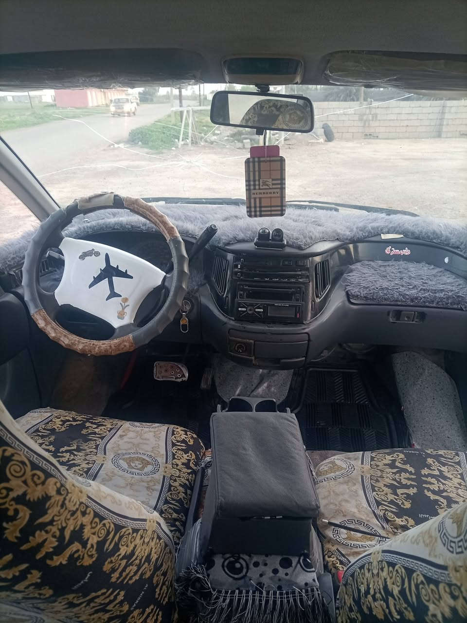 #بيع_مستعجل بسعر مناسب
تيوتا بريفا موديل 90 
مكينه 2400 اربعه سلندر كير اوتو مكينه كيير 
مكفولات
 تخم تاير نضيف 
صدر امامي خلفي نضيف 
كهربائيات كلها شغاله 
رقم بغداد الماني سنويه ضايعه ولوحه من اللوحات ضايعه 
صاحبها ما اندله ابيع كوم حديد مكفوله دوله وعشائر
 السعر 17 ورقه وبيها مجال بسيط
مكاني صلاح الدين 
*********** هـ
