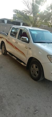 سياره 2011 مكفولة كفالة عامه كير عادي تبريد ثلج شاصي 19 السعر١٧٥ اوبيه...