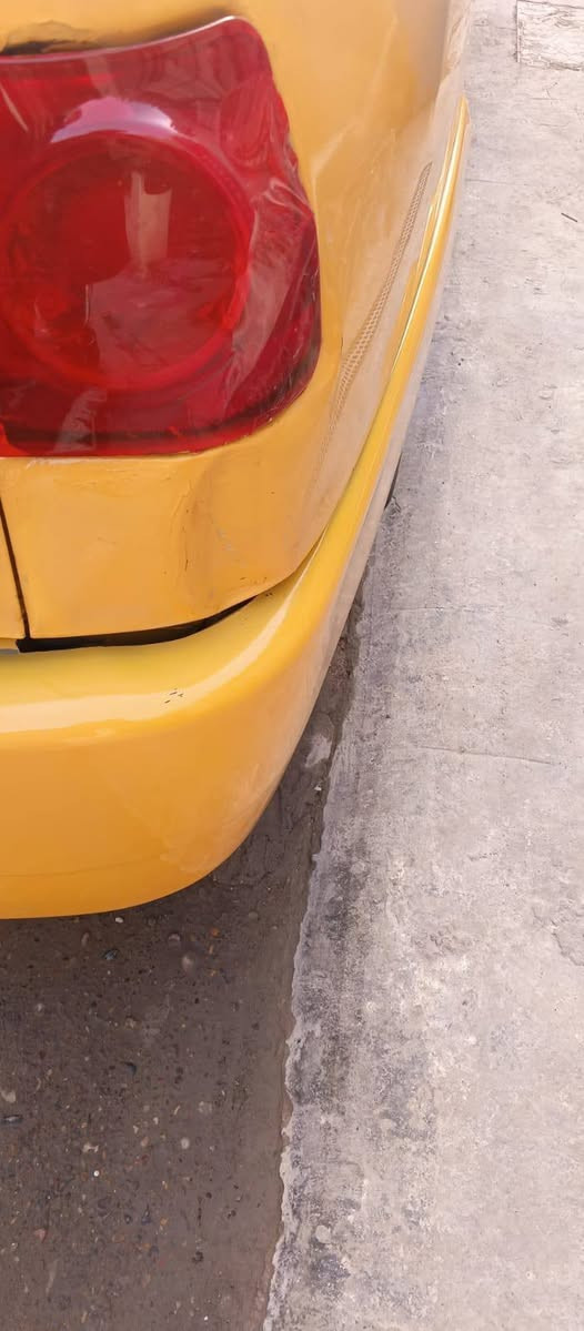 شيري كوين ٢٠١١ تبريد فقط غاز 
مكينه كير مكفول 

بسمي 
مصفره هيئه غرامات
سنويه ٢٠٣١
جراد قليل فقط بلجاملغ الامامي
السعر ٢٨ 
بغداد السنك 
***********
