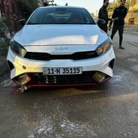 فورتي موديل ٢٠٢٣ رقم بغداد بسمي شرط التحويل  وارد امريكي تبديل فقط بني...