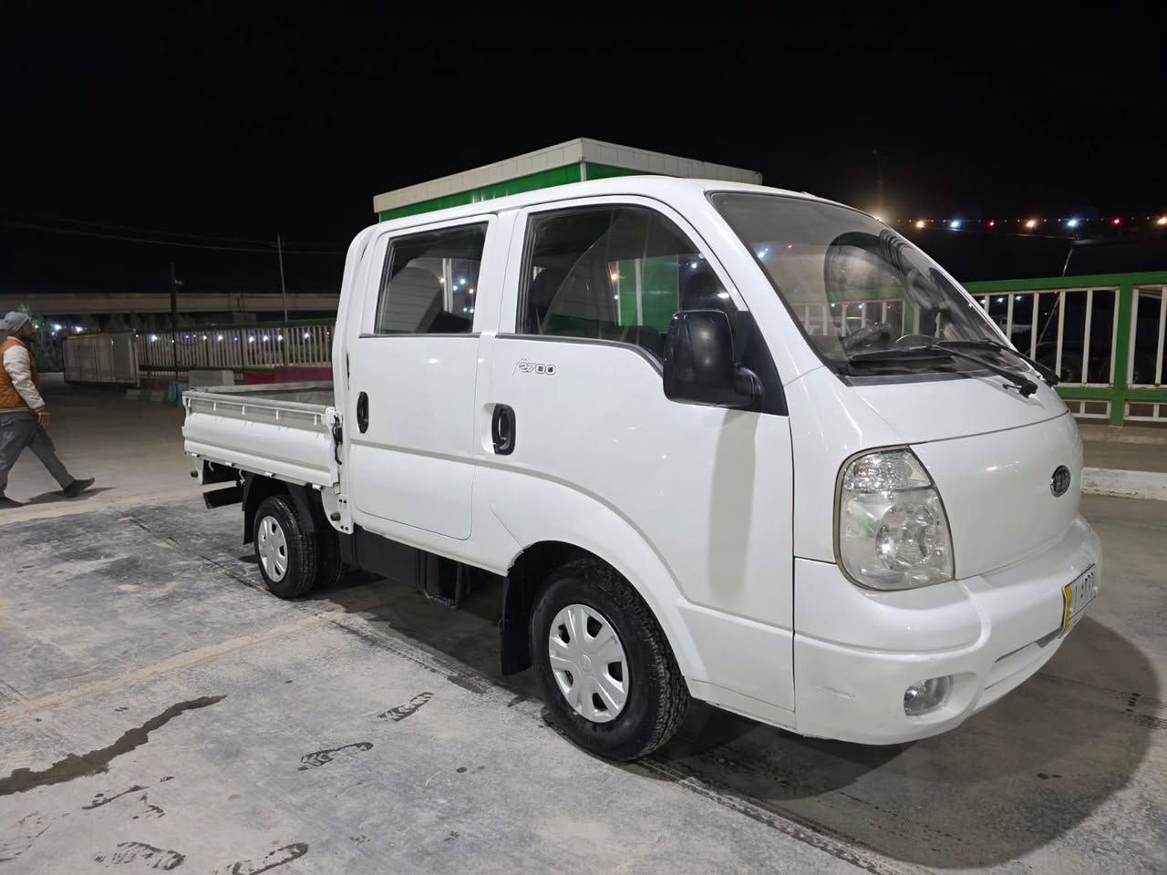 كيا للبيع 2009 دبل مكفوله كفاله عامه من كلشي محرك 2700 مفتوح بلادي تخم تايرات حداديه جديده رقم قادسيه مجدد ال28 سياره شرط السونار شرط ***********
