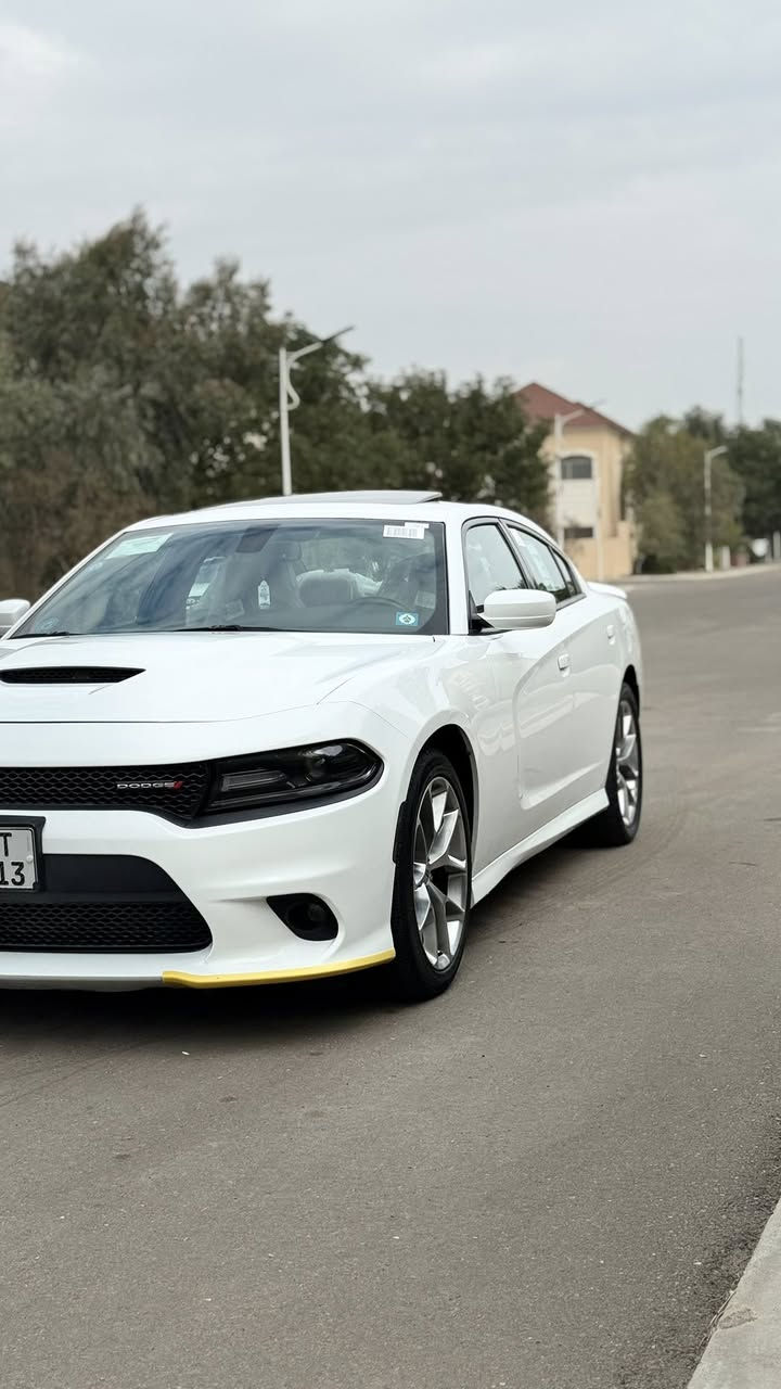 دوج جارجر 2020
GT 
رقم بغداد مشروع وطني 
ماشيه 23 
خليجي كفاله عامه 
فتحه سقف 
محرك 6 سلندر 
السياه جديده لوك 
استخدام شخصي 
باسمي تحويل مباشر بأسم المشتري 
***********
***********
