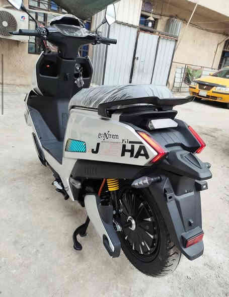 سلام عليكم للبيع نضيفه كلش محتاج واريد ابيع السعر ٦٢٥وبيه مجال دراجه مكفوله  من الطول لطول 

***********
متواجد حالين مستعجل ع بيعه
