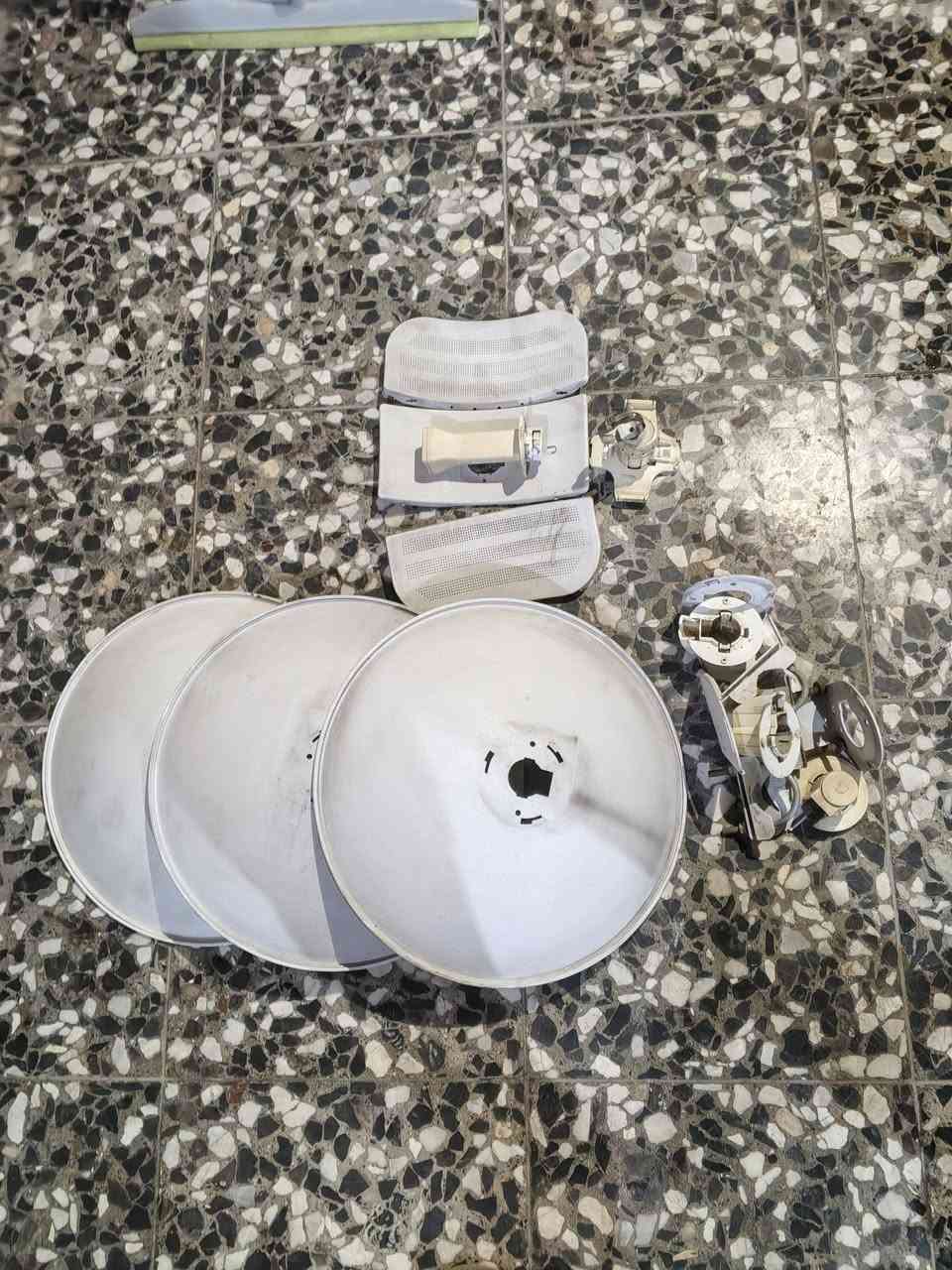 باور بيم موجود كميات نانو ستيشن موجود كميات لايت بيم موجود كميات العنوان بغداد المراسلة على الرقم ***********
