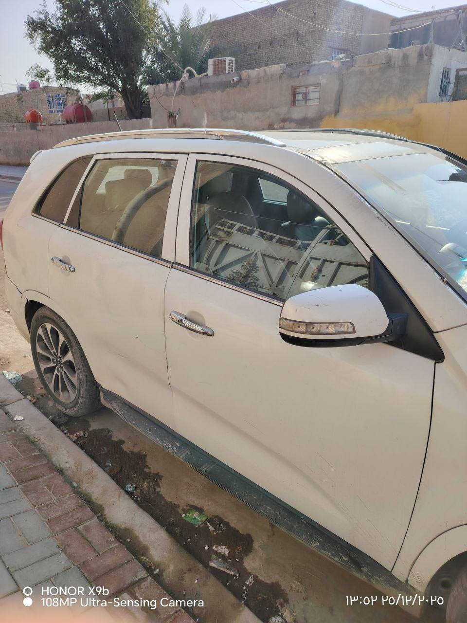 سلام عليكم
سورنتو 2015 sx
سبعه راكب.   سته سلندر.  محرك 3.3 اقتصادي
فول مواصفات.  رادار جانبي.   كامره خلفيه.  مري شفط.  صندوك كهرباء.  كراسي كهرباء.  تدفئه و تبريد بالكشنات. 
 تبريد 3 قطع.
و بيه صبغ حزام 
رقم بغداد بأسمي 
مكان كربلاء
سعر 145 
***********
