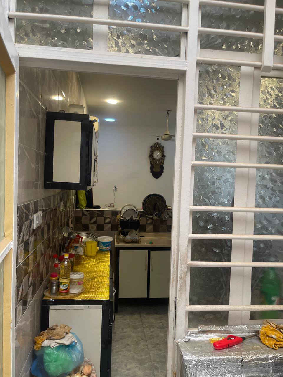 سلام عليكم دار للبيع زراعي سند ٢٥ مساحه م١٠٠ زعفرانيه دور شرطه ***********
