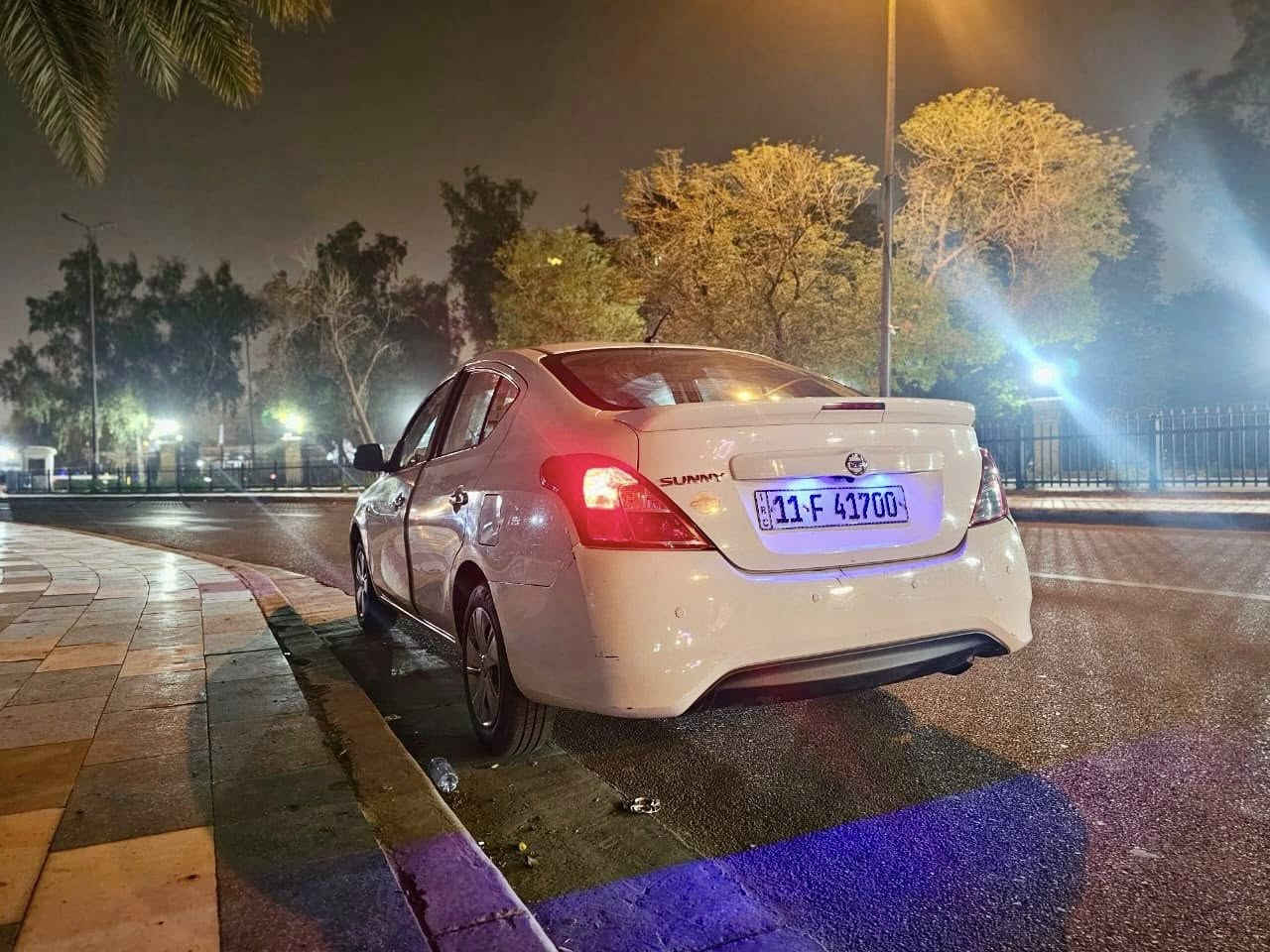 سياره سني مديل 2019 فقط ضربات بالجاملغ السياره نضيفه وحلوه ومبد تخم تايرات اجداد رقم بغداد السياره باسمي تحويل مباشر***********
