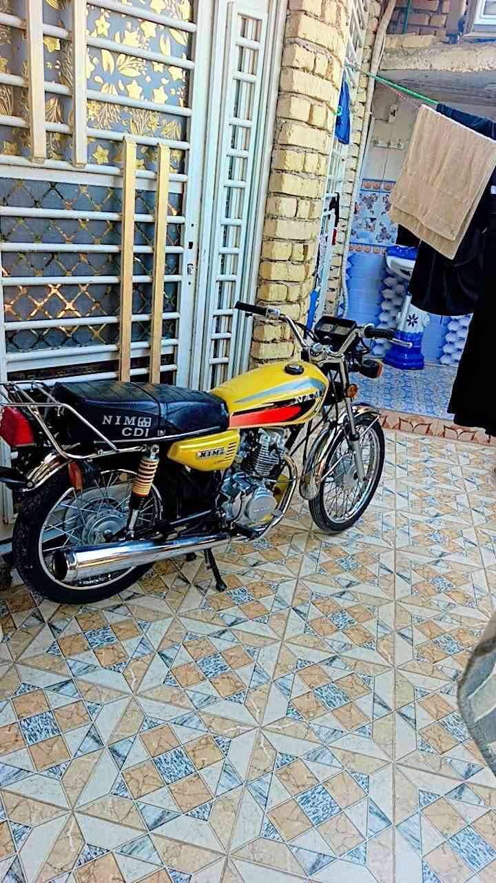 سلام عليكم نامة مديل 25 سكنر 3 احرف الاصلي اوراقة 6 مستخدمة شي قليل سعرة 650 وبية مجال نضافتة بعد انضف من الصور شراي اتصل وتدلل ***********
