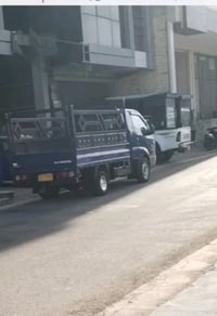 توجد كيا حمل للاجره نقل الاثاث وتحويلات بيوت داخل الزعفرانيه وخارج 077...