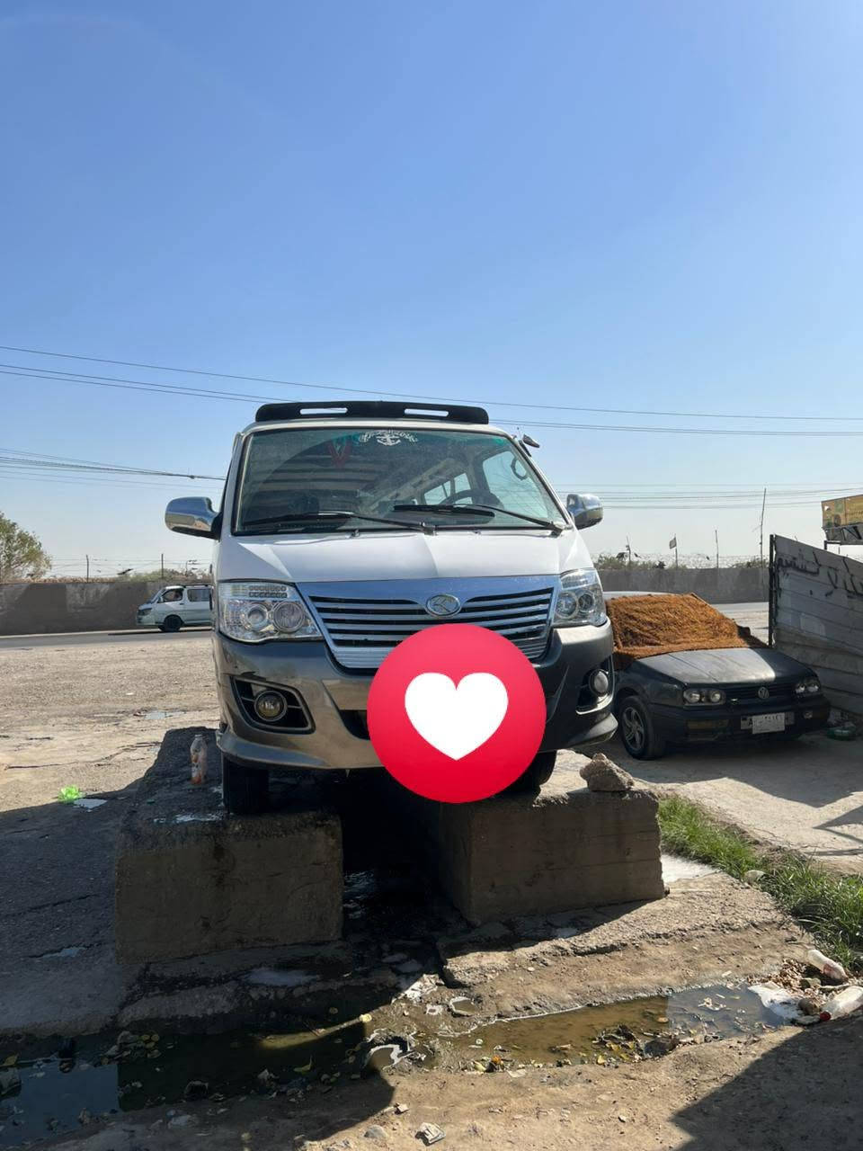 ن سلام عليكم شباب فاتو الوان لبيع سياره جاهزه تخم تاير تبريد سبلت كير اكسل مكينه فول مضومه زنون هسه داخله لبارحه رقام نكليزي رقم بابل مشروع وطني شاشه ايباد سياره كامله ع اخر حبايه ربع ما ذب عليهه السعر 75و بيهه مجال حك جيه  ما متواجد ع فيس  مكان السياره بغداد جسر ديالئ ما متواجد ع فيس مكلف بل نشر هاذه رقم راعيهه ***********
