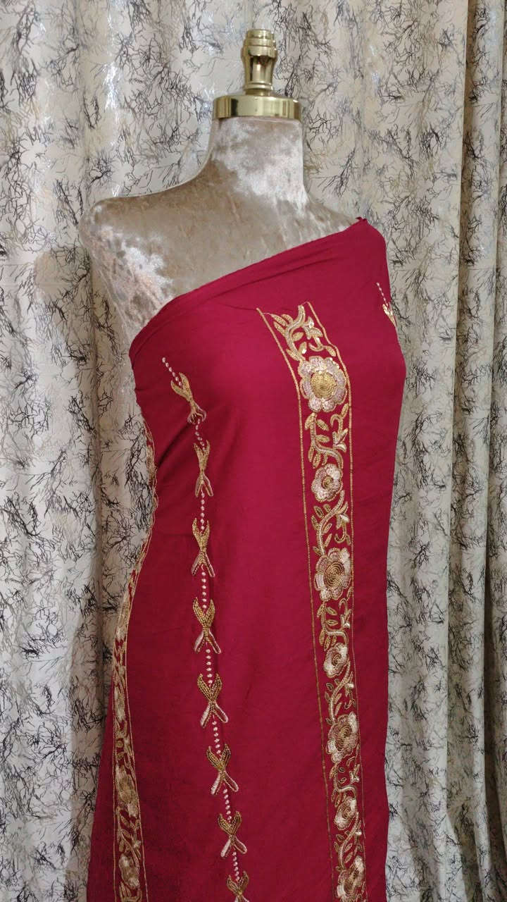 ع بركه الله إلى زبائننا الكرام تم وصول قماش كشمير الشيخه ايطالي تطريز مبلك القطعه مترين ونص لانك تستحقين الافضل نأتي اليكي بأجود انواع الاقمشه 
توجد خدمه توصيل كربلاء والمحافظات الحجز واتساب ***********
