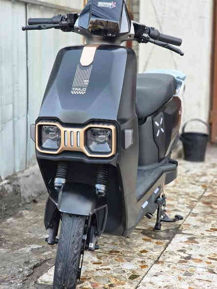 السلام عليكم دراجه شحن للبيع استعمال جدآ قليل السعر ٩٥٠ و بيهه مجال بسيط عنوان بغدادشارع فلسطين ***********
