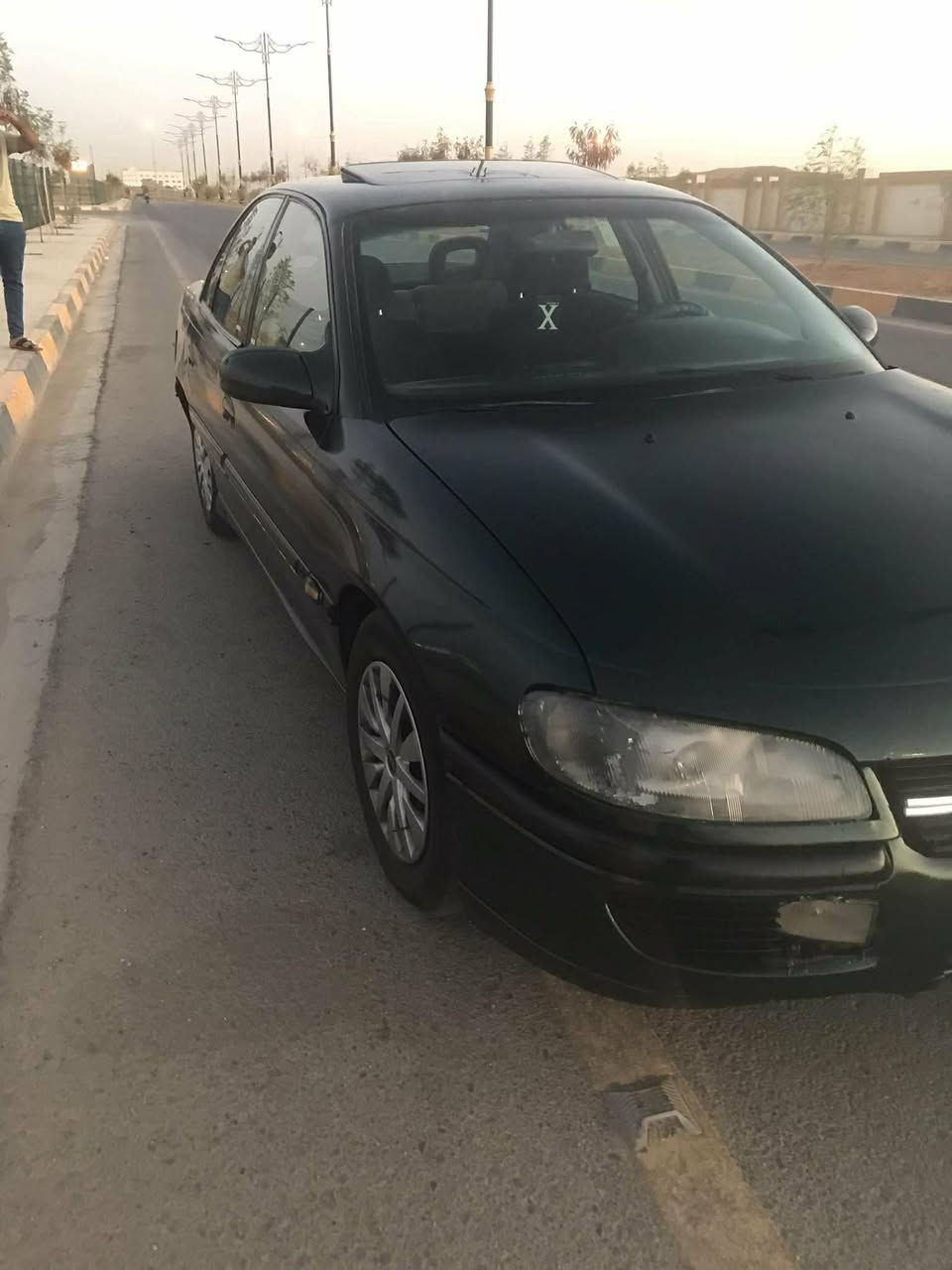 السلام عليكم
اوبل اوميكا بزون 95 
صبغ عام جماليه 
بيها صخه بالجاملغ جهة النفر امبدل جاملغ ومبخوخ
محرك 2000 كبس 
كير عادي 
جامات امامي كهرب فتحه كهرب
باتري جديد 
بلكات ونوزلات ادامه كامل 
تبريد غراضه كامله بس ما يشتغل ابيع تبريد عاطل 
السياره حلوه داخل جديد .
رقم كركوك الماني
اتريد وكاله اتريد تحويل 
مكان السياره موصل ايسر 
السعر 38 وبيها مجال بسيط
واتساب واتصال 
***********
