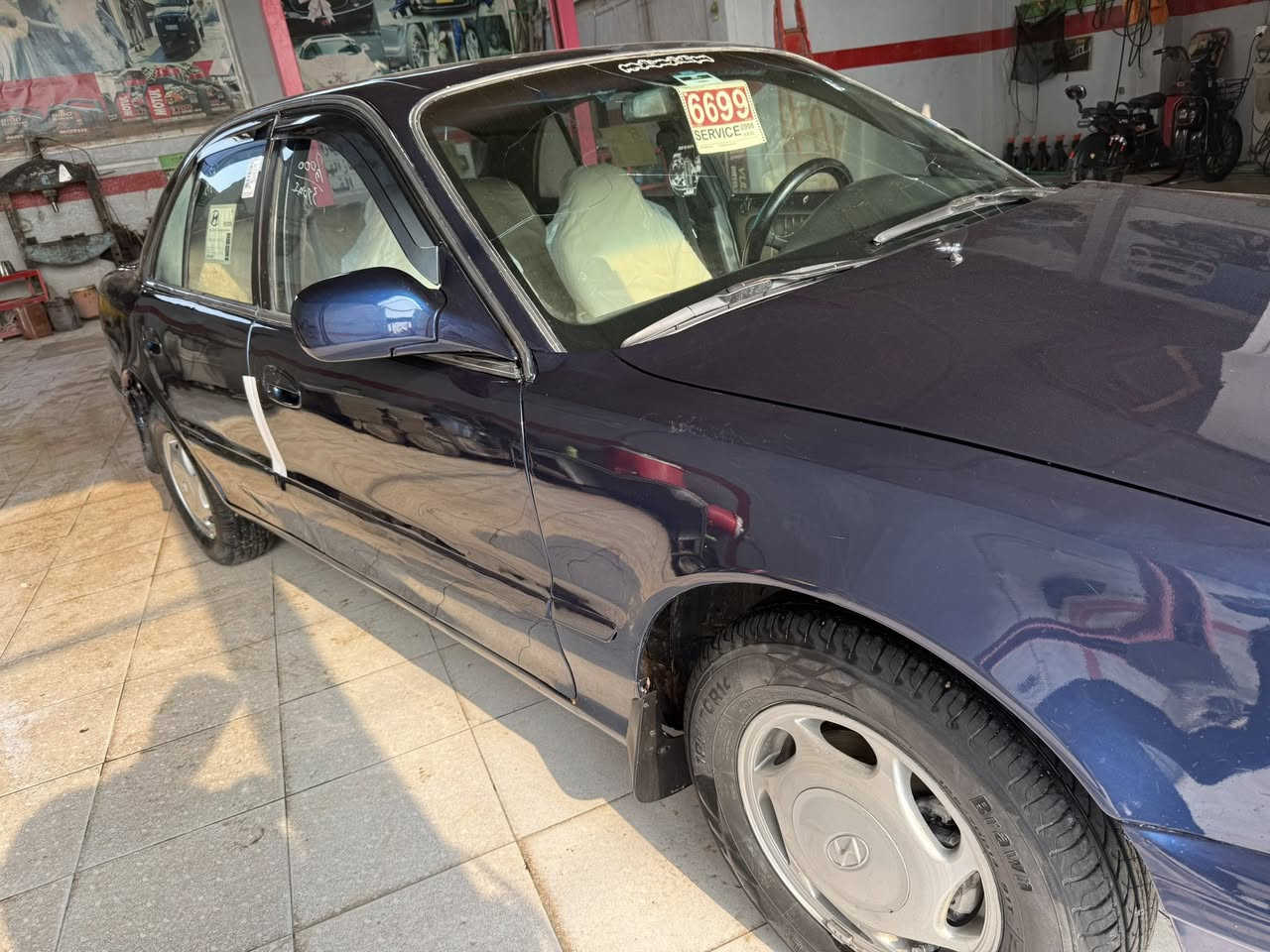 سلام عليكم سوناته تو للبيع موديل 1996 مصبوغة عام مابية لا ضربة ولا خياس رقم ديالى كير اوتماتيك شرط كير ومكينة جدد صدر امامي خلفي جديد كهربائيات كله شغال ع البلاد سنتر لوك ريمونت تخم تاير جديد شرط التحويل المكان ديالى بعقوبة السعر 48 وبيه مجال بسيط الرقم ***********
