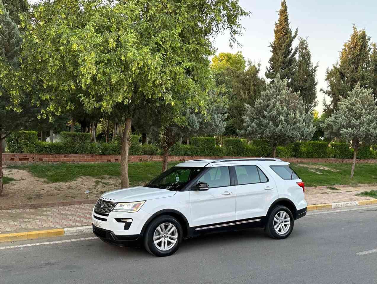 ‏‎‏‎فورد اكسبلور — 2018  Ford Explorer

‏‎‏‎وراد أمريكي.     —فور ويل 4x4

‏‎‏‎الموديل           —     2018

السعر     --    183  $ مجال للطيبين

فئة.                 —     XLT

حجم المكينه   —    V6/3500

‏‎‏‎اللون                —      ابيض

‏‎‏‎المسافه المقطوعه —  97 الف

‏‎‏‎حاله السياره. — ٢ قطعةصبغ باب جاملغ بدون ضرر  داخل بدون ارباك بجم امامى خلفى كبس

1FM5K8D88JGA36585

‏‎‏‎المواصفات 

‏‎‏‎- بصمة تشغيل 

‏‎‏‎- بصمة أبواب 

‏‎‏‎-تشغيل عن بعد 

‏‎‏‎-ترحيب عند الاقتراب 

-داخل رصاصى

-شاشه ديجتال

‏‎‏‎-كشنات مخمل

-كشنات اماميه كهربائي

-اناره محيطيه ب7 الوان 

-حساس امامي 

-حساس خلفي

-رادارات 360درجه 

-كامرات 360درجه

‏‎‏‎- شاشه كبيره تدعم نظام الأبل كار بلي ونظام الاندرويد 

-اشاره بالمرايه   

‏‎‏‎- تبريد مركزي 

‏‎‏‎- بگ لايت LED 

‏‎-صندوق كهربائي 

‏‎-كشنات ثلاث مقعد

‏‎‏‎- كود باب 

‏‎‏‎-كرسي السايق والراكب بحركه كهربائيه

‏‎‏‎-تحكم ستيرن جهتين 

‏‎‏‎-تحديد سرعه 

‏‎‏‎-مانع انزلاق 

‏‎‏‎-ليد نهاري

‏‎‏‎باقي المواصفات المعروفه 

‏‎‏‎السعر            —      185 $ مجال

‏‎‏‎رقم السياره    —      اربيل 
بعد بيها مواصفات..
🔥مكان سيارة / اربيل
💎واتساب + فایبر 
💎رقم موبايل ☎️ 
*********** ☎️ كورك
*********** ☎️ اسيا

​فۆرد ئێکسپلۆرەر ٢٠١٨
​وارد ئەمریکی  فول مواسفات 
٢ پارجة بوياغ جاملغ ودةرگاى سكن بى داخلى بى ارباك بيشى كةبسة
​بزوێنەر: ٦ پستۆن ٣٥٠٠ 
​کورسی: ٧ سەرنشین.
​سیستەمی ساردکەرەوە: ٣ پارچە تەبرید.
شاشة گةورة
بسمة
شغال
​کورسی شۆفێر: کارەبایی.
​گێڕ: شفتات لەسەر سوکان.
​شاشە: شاشەی گةورة
​تێبینییەکان:
​هەموو شتێکی توندوتۆڵە و هیچ کەموکوڕییەکی نییە (گێڕ، مەکینە و کارەباییات بەشەرت).
​ڕۆیشتوو: ٩٧ هەزار 
​سەنەوی نوية
​شوێن: هةولير أربيل, العراق
