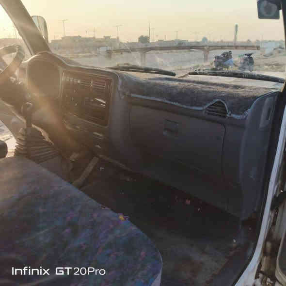 السلام عليكم كيا حمل فونتيره قلاب موديل 97 سيارة نظيفه مابيها بخار وداخله هزه رقمه واسط ثاني تحول السيارة سعرها 80 وبيه مجال بسيط وهذا رقمي ما متواجد على الفيس مكاني الكوت ***********
