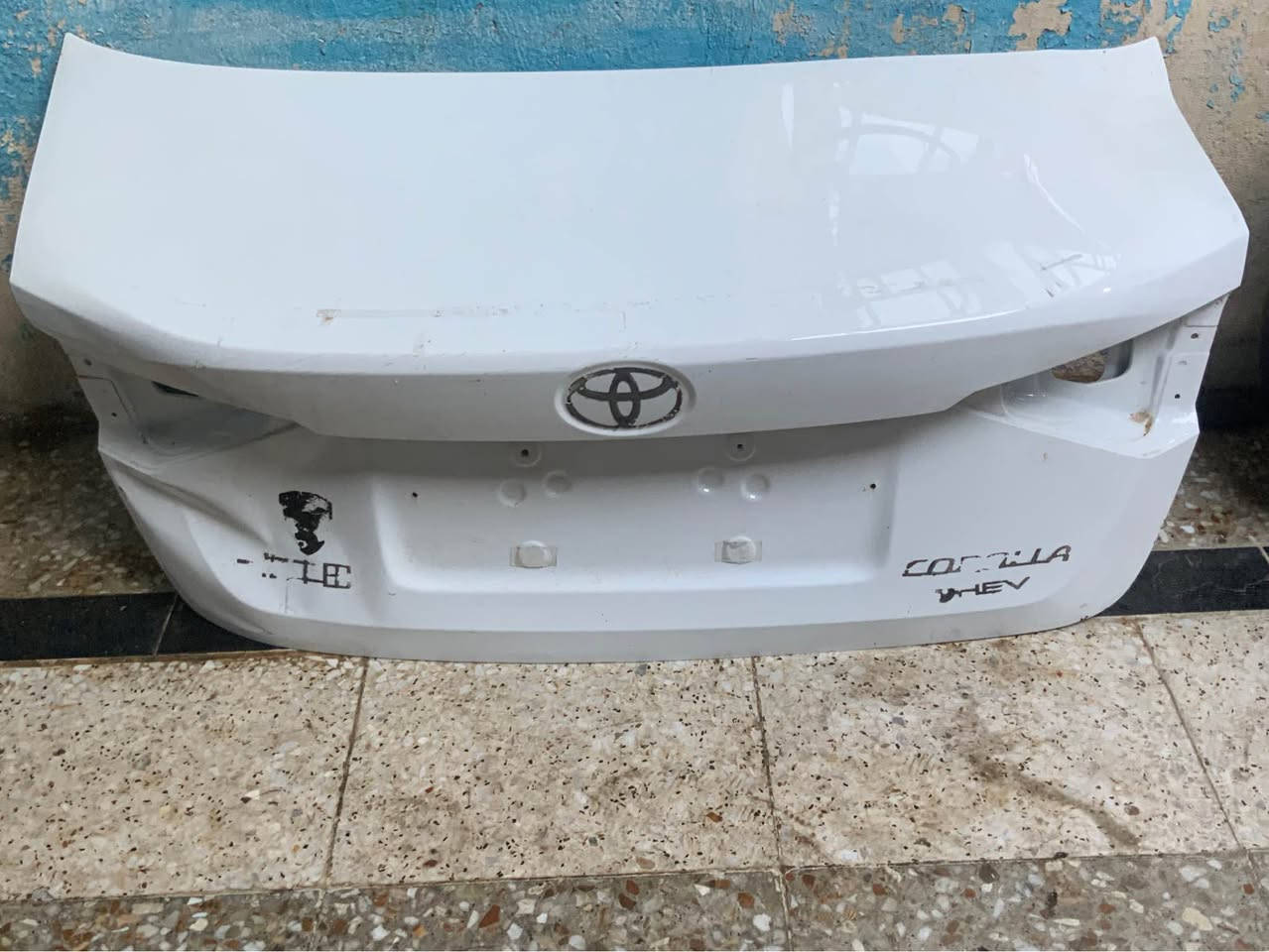 صندوك كورلا وارد صين نضيف كلش بي فقط هاي الضربه الي بالجهة اليسار والباقي على وضه مكاني البصره الزبير ***********
*********** الزبير, البصرة
