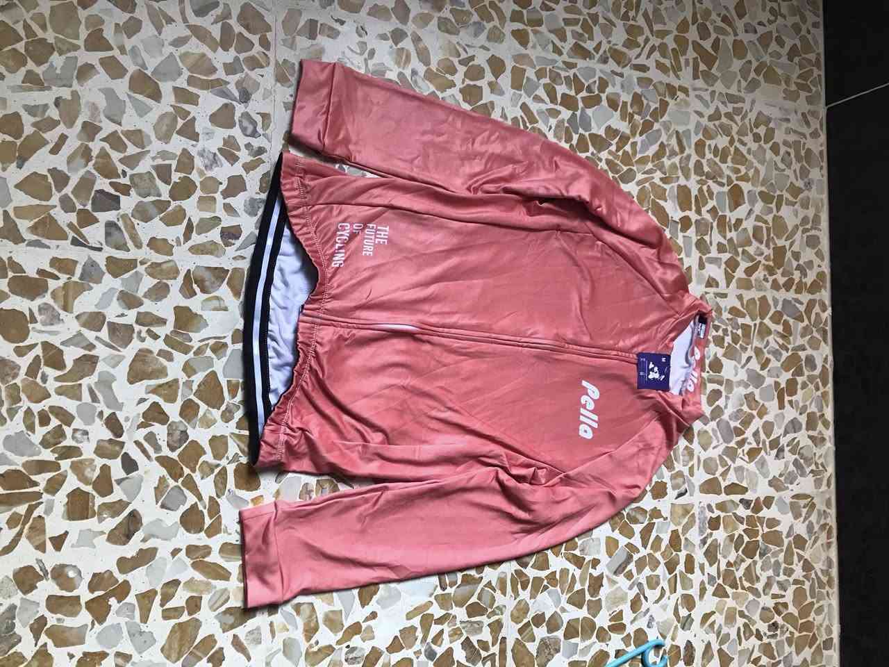 متاح ملابس 
اسعار اسفل الصور


**إذا كنت صاحب هذا الإعلان وتريد حذفه لأي سبب، رجاءا أرسل رسالة إلى الدعم الفني**