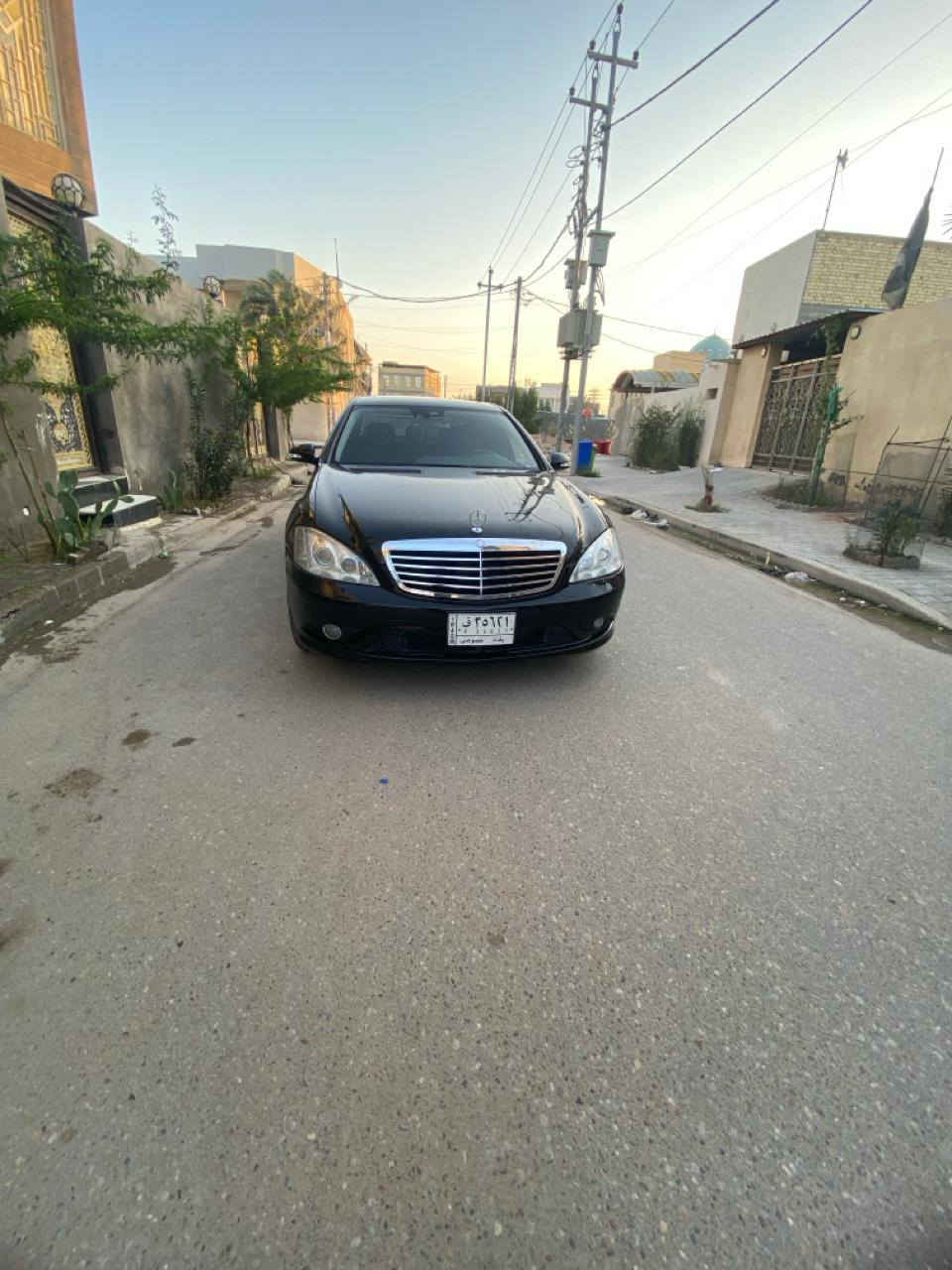 Mercedes-Benz S550.  2008

-------------------------------------
#السعر :2020$ 
‏
#رقم الهاتف : ***********/واتساب 

#رقم السيارة : بغداد 

#مكان السيارة : البصرة/قضاء المدينة 
-------------------------------------
سلام عليكم 
 للبيع  مرسيدس  موديل 2008 اصل  حجم 550  رقم بغداد  وارد يابان  باب طويل كت AMG كامل  كفاله عامه بدون صبغ بدون ضربة سيارة صفر مسج بدون اي عطل      
مواصفات
1_ بصمه  
2_ محرك V6+كير مكفولات ⁦⚔️⁩
3_تبريد 3 قطع خلفي منفصل ❄️⁩
4_كروز سرعة🔒 
5_فتحة   ⚔️
6_جنطة شفط ⁦🔍
7_ستيرن كهرباء ⁦⚔️⁩
8_ حساسات امامية خلفية 
9_ مساج خلفي  
10_انارات ترحيب 
11_مري شفط 
12_ لدات داخلية  
13 _شاشة اعطال 
14_صدر امامي خلفي جديد 
15_داخل اسود  ⚔️⁩
16_لايت زنون 
17_ابواب شفط 
18_حساس مطر 
19_تخم تاير جديد ⁦⚔️⁩
20_حساس مطر💦
21_كشنات خلفية كهرباء + ذاكرة خزن 
22_كشنات هيترات🔥+تبريد امامي خلفي  
23_نظام ملاحة GBS 📰
24_ وضعيات قيادة سبورت وعادي واوتو🔥
25_بردات خلفية كهرباء  
26_شفتات ستيرن ⚔️
27_تجوات خلفية كهرباء ⚔️
28_لايت داينمك 
29_ناظور ليلي 
30_دمام خلفي 
31_سستم صوت harmen kardon
32_سيدي جنجر 
33_نظام تعليق جوبلس +تحكم بارتفاع السيارة 
34_دبل جام بلورايز 
35_بردات كهربائية 
سياره 1/1

 
------------------------------------
