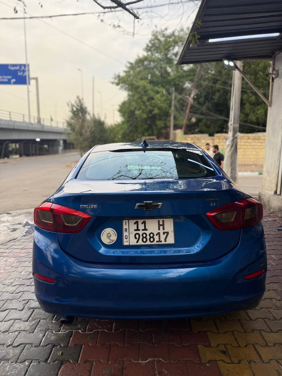 السلام عليكم شوفرليت كروز مديل 2017
السياره جاهزه من كلشي 
محرك 1400 تيربو 
السياره مال بيت حتى مماشيه هواي 
***********
مكاني بغداد علي الصالح بغداد, العراق
