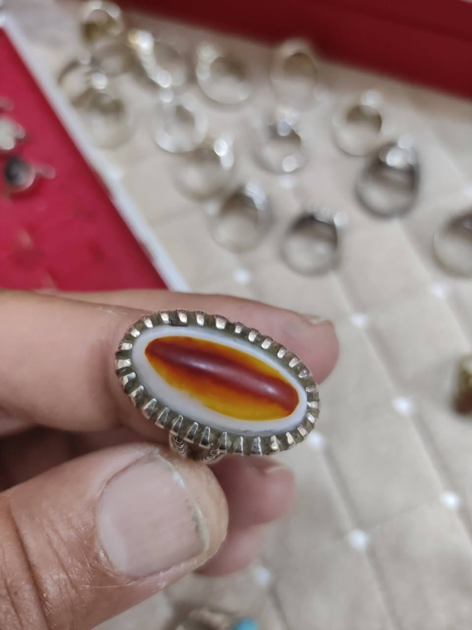 جزع مشحوف شكلله


**إذا كنت صاحب هذا الإعلان وتريد حذفه لأي سبب، رجاءا أرسل رسالة إلى الدعم الفني**