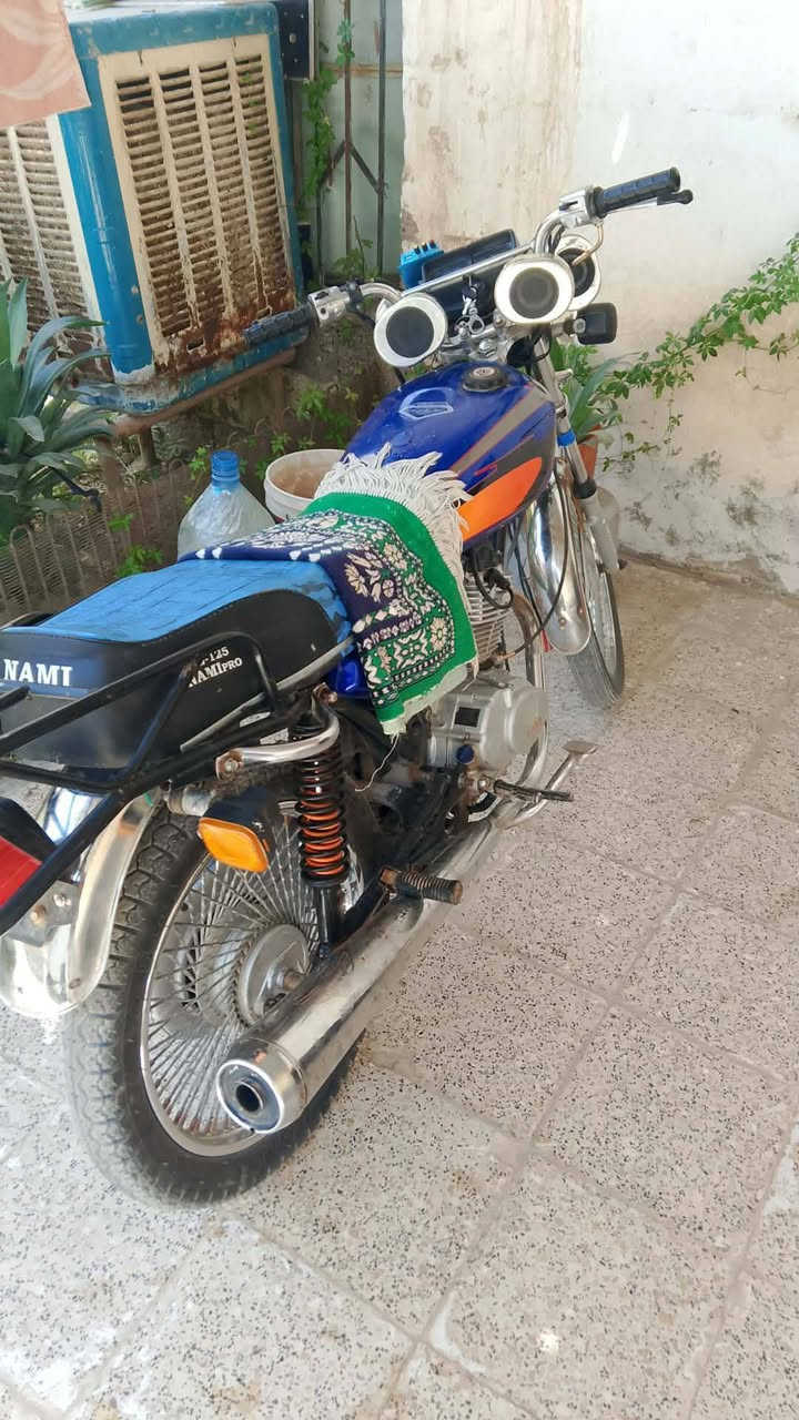 للبيع 21 تايجر 350


**إذا كنت صاحب هذا الإعلان وتريد حذفه لأي سبب، رجاءا أرسل رسالة إلى الدعم الفني**
