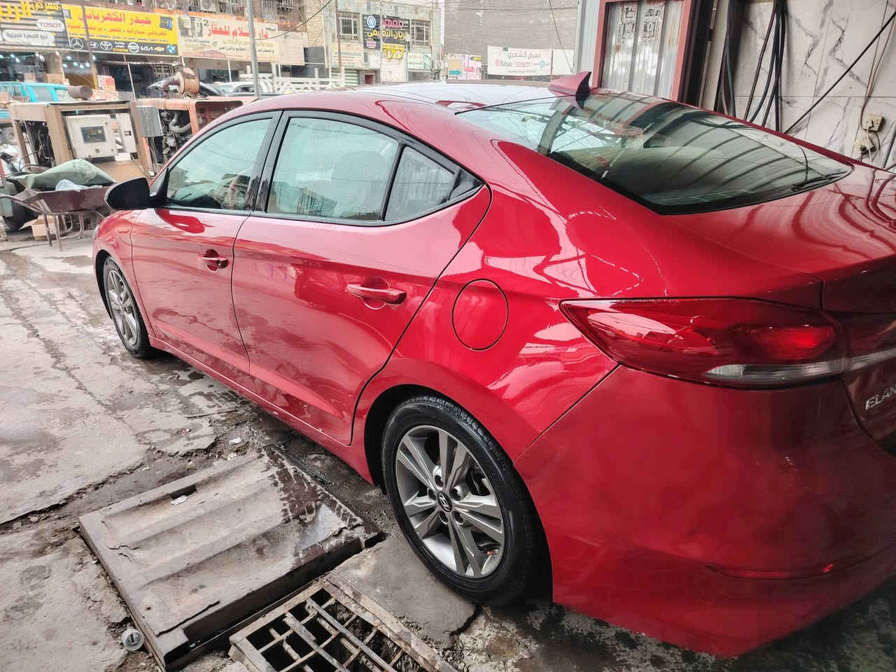 السلام عليكم
النترا 18
رقم بغداد
ماشية 84
حادث بسيط بدون ايرباك
صبغ قطعتين
السعر 118
***********
