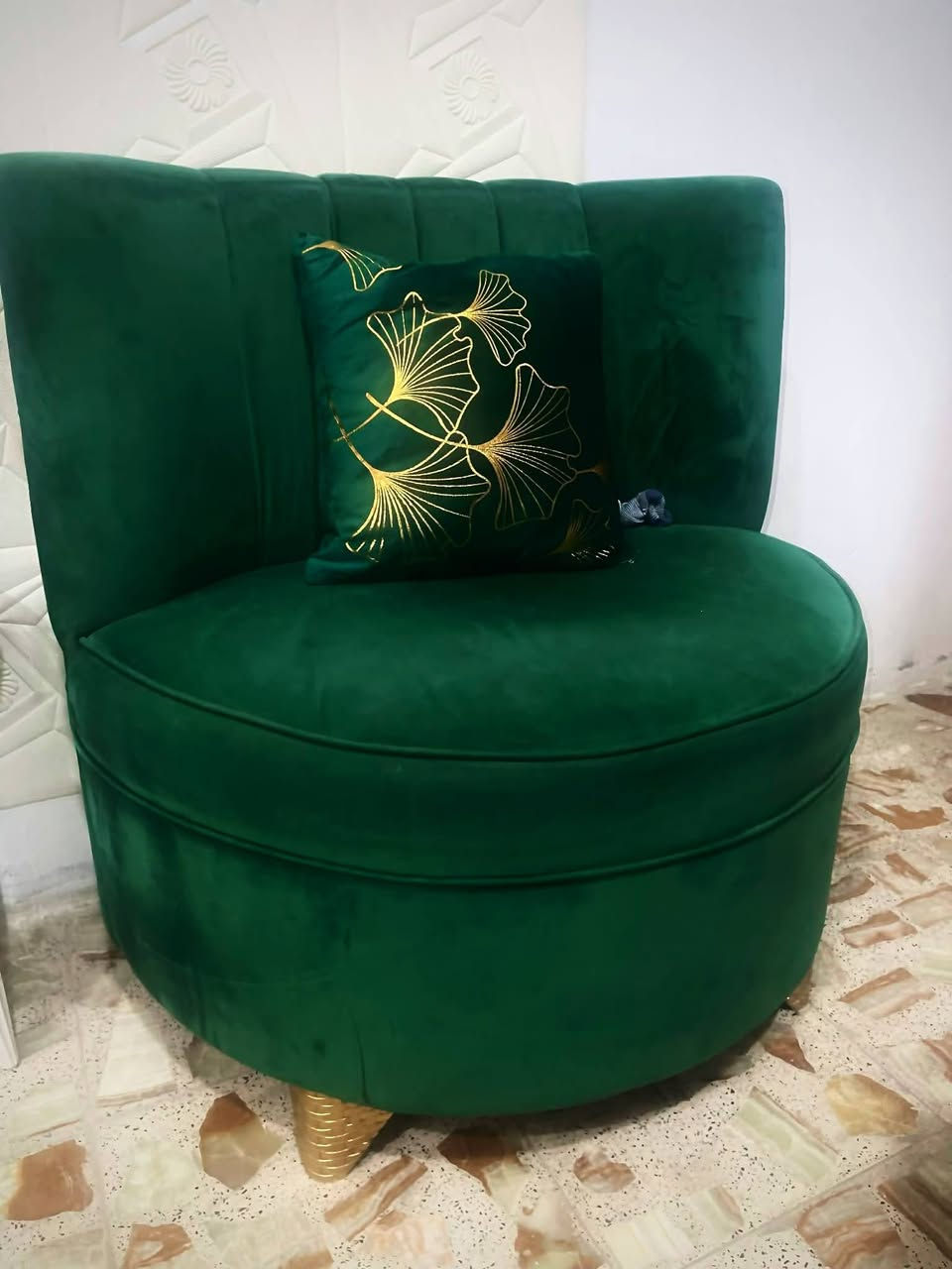 تخم 10 مقاعد نظيف 
 نظام اسفنج متحرك 
السعر 250 العنوان بغداد الاعلام


**إذا كنت صاحب هذا الإعلان وتريد حذفه لأي سبب، رجاءا أرسل رسالة إلى الدعم الفني**