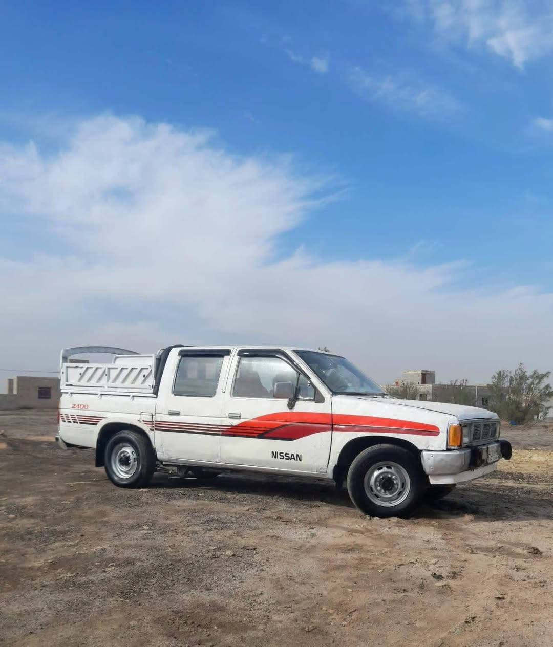 سلام عليكم سيارة نيسان 92 كير نضيف حدادة نضيفه كهربائياتها كلها شغالة بس محركها كايم اصوليات اكفلها رقمها الماني ذي قار السعر 25 وبيها مجال المكان البصرة القرنه رقم الهاتف *********** اتصال فقط ومتواجد فيسبوك
