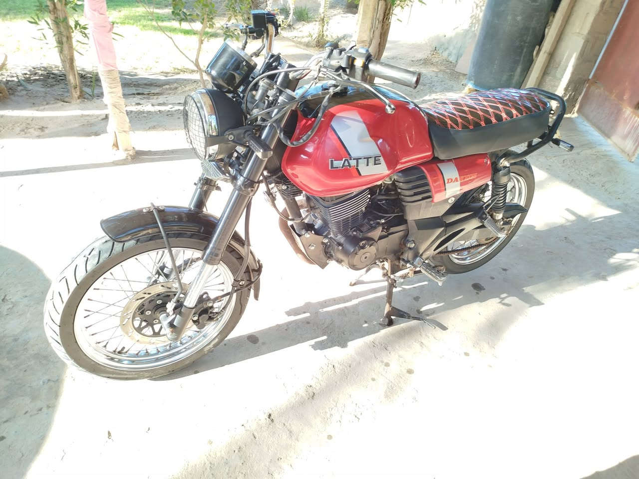 دايون ليتي موديل 22 اوراق ستنساخ بيه بس لاستيك ولف اول مشغل دخن وتكطع مرات مو دامن نضيفه وناعمه صلانصه رياضي


**إذا كنت صاحب هذا الإعلان وتريد حذفه لأي سبب، رجاءا أرسل رسالة إلى الدعم الفني**