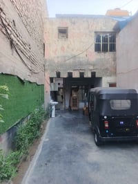 بيت البيع مساحه 125 متر الاورفلي قرب جامع المصطفى اللاستفسار 077003606...