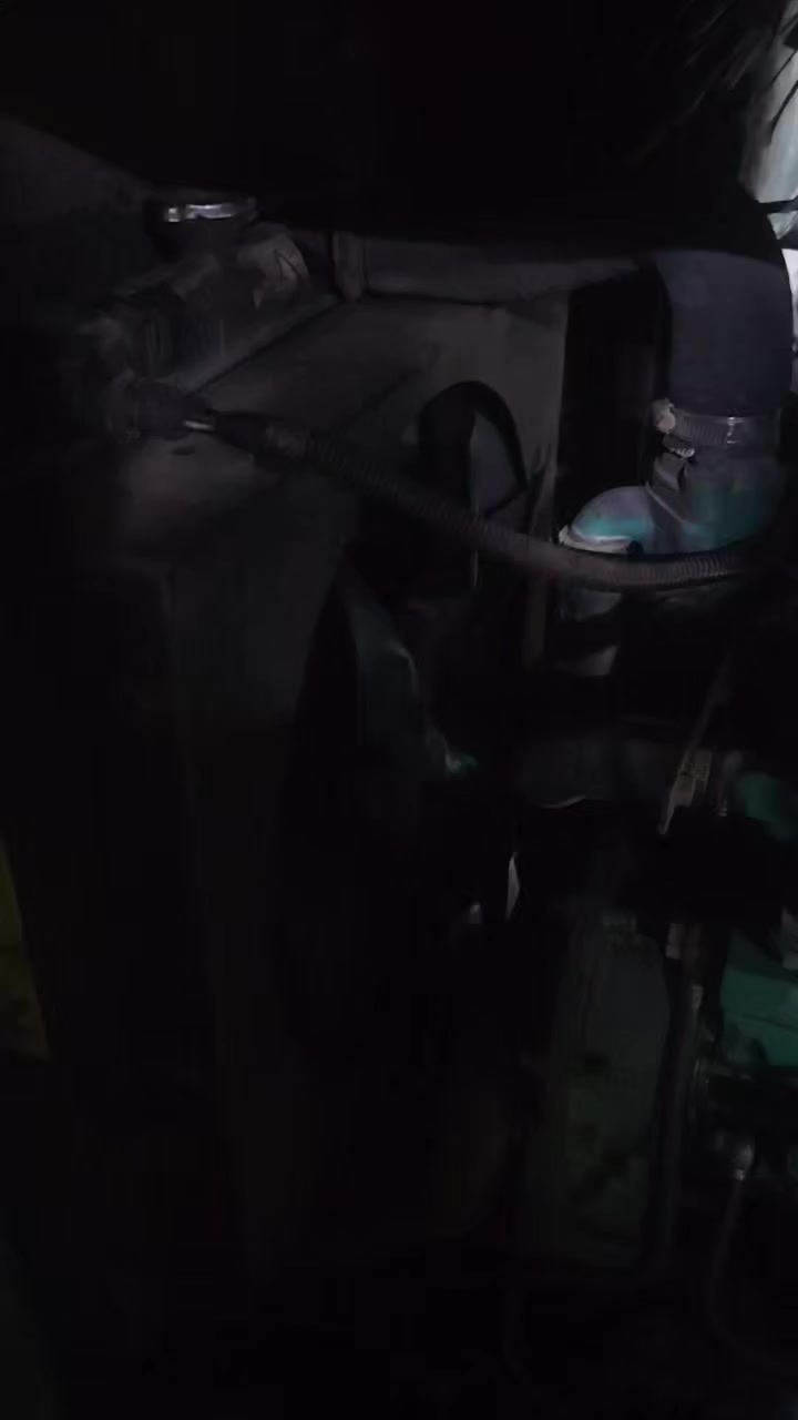 مولد للبيع 50 كي في اقتصادي بالساعه خمس لترات رقم الهاتف ***********
