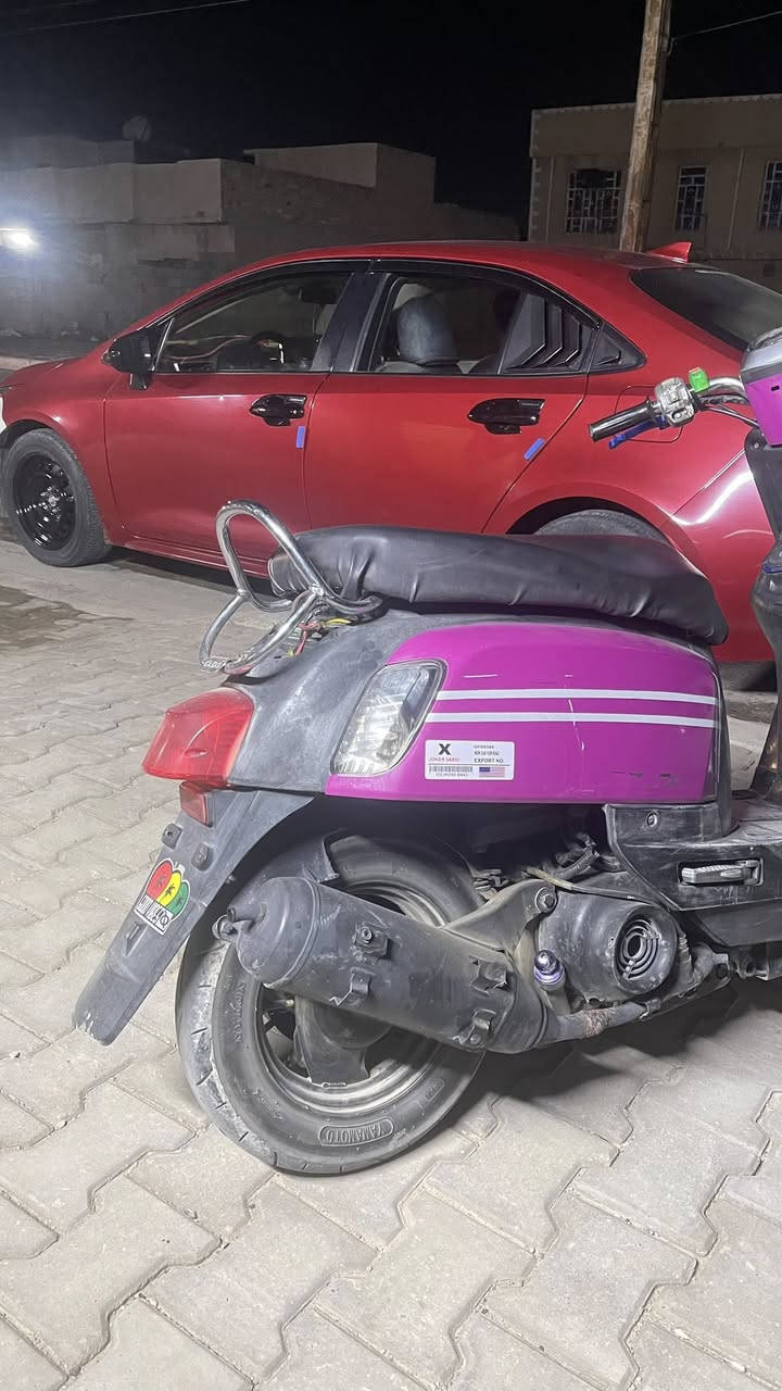 سلام عليكم بوليس مسطره نوزل خطين الدراجه مكفوله من كلشي مكينه خير من الله دهن كله امزويل وبانزين محسن الدراجه نگره بكل وقت،، قفل ستيرن+قفل جوزه+قفل اكسل كلهن شغالات 
نواقص الدراجه :قبق باتري+الشاشه مكسوره+الاشاره الخلفيه مكسوره ،،غير ذني كلشي مابيها تاخذ الدراجه تترحملي عليها 
السعر500وبيها مجال الشراي يتصل وبي خير ويدلل

‭٠٧٥٠ ٨٥٤ ٢٧٥٦‬
