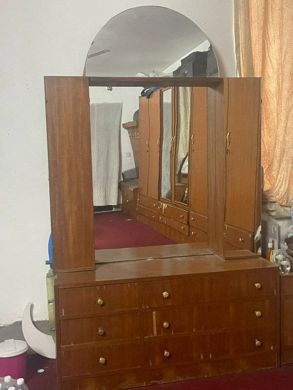 غرفة صاج للبيع تفصال مسويها بمليونين 

اريدها ب٣٥٠ وبيها مجال قليل قطعها كلها كاملة وكلشي مابيها نظيفة  مستعجلة على بيعتها لازم اليوم ابيعها مكاني بغداد حي الجامعه


**إذا كنت صاحب هذا الإعلان وتريد حذفه لأي سبب، رجاءا أرسل رسالة إلى الدعم الفني**